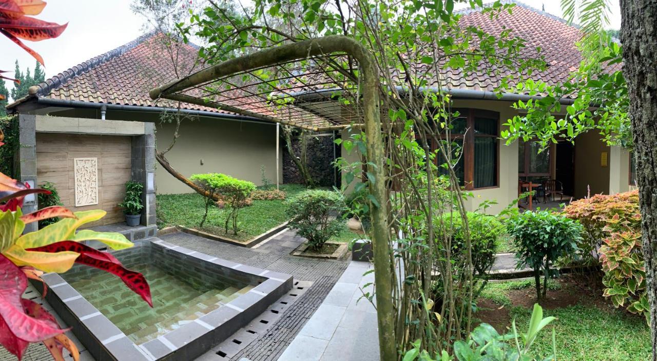 Gracia Spa Resort Hotel Ciater Exterior photo