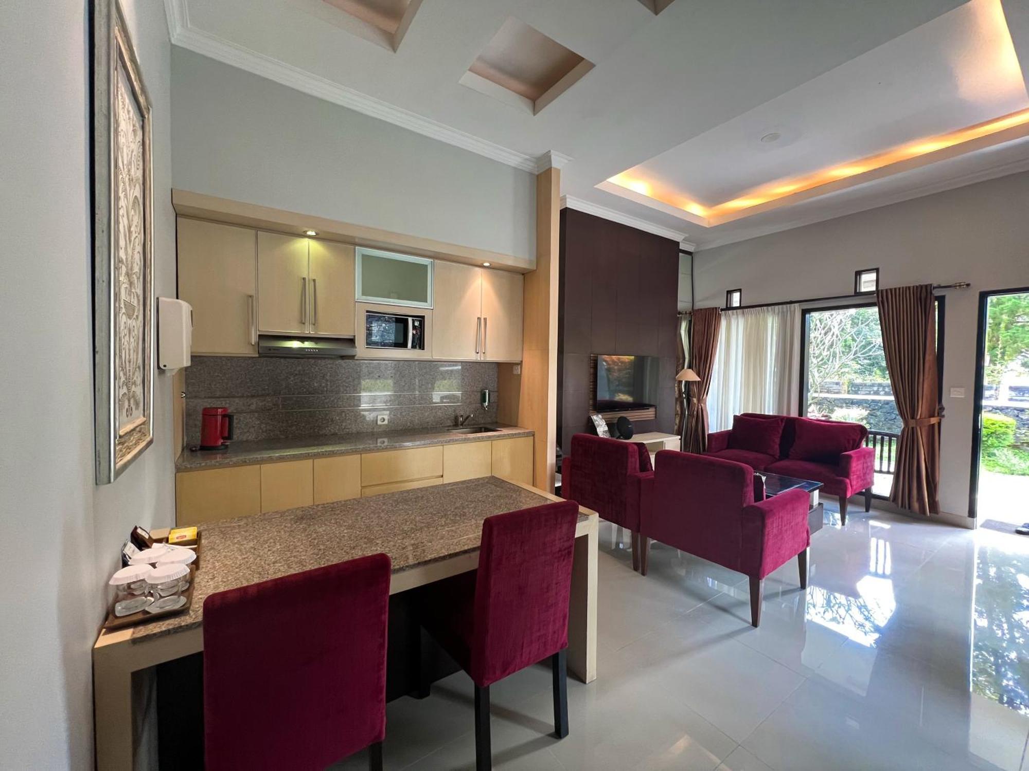 Gracia Spa Resort Hotel Ciater Exterior photo